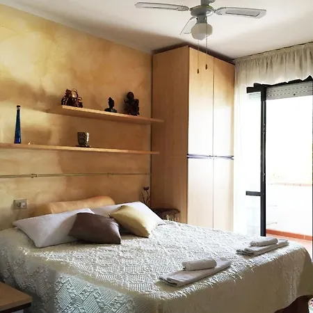 Πανσιόν Casa Lux 4*